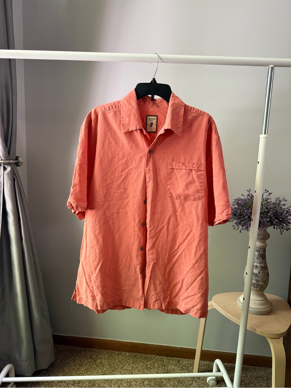 Jamaica Jaxx 100% Silk Coral Pink Hawaiian Camp Shirt Mens Size Medium Resort